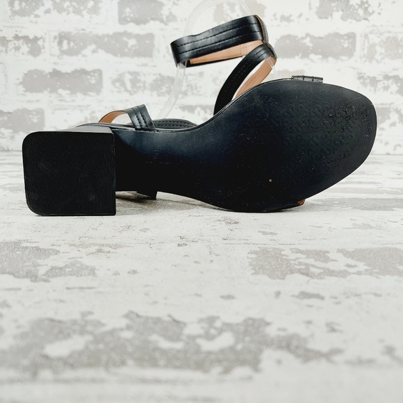 New Linea Paolo Emmie Black Faux Leather Block Heel Ankle Strap Sandals T500 - Picture 9 of 12